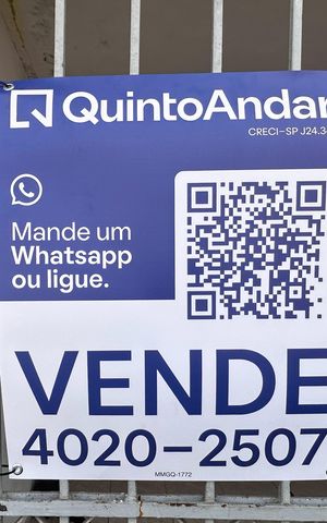 Casa à venda com 250m², 6 quartos e 2 vagasPlaca