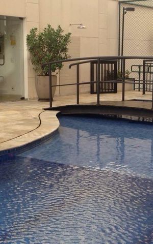 Apartamento à venda com 208m², 4 quartos e 4 vagas Apartamento à venda com 208m², 4 quartos e 4 vagasPiscina