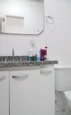 Casa de condomínio para alugar com 65m², 2 quartos e 1 vagaBanheiro