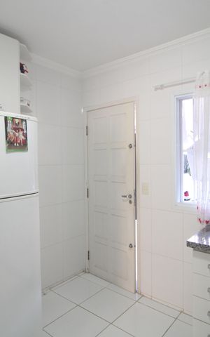Casa de condomínio para alugar com 65m², 2 quartos e 1 vagaCozinha