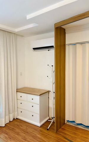 Casa de condomínio à venda com 500m², 5 quartos e 3 vagas Casa de condomínio à venda com 500m², 5 quartos e 3 vagasQuarto