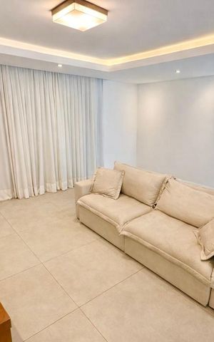 Casa de condomínio à venda com 500m², 5 quartos e 3 vagas Casa de condomínio à venda com 500m², 5 quartos e 3 vagasSala