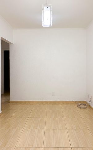 Apartamento para alugar com 55m², 2 quartos e 1 vagaSala