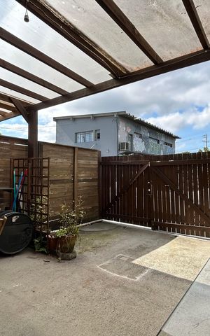 Casa para alugar com 39m², 1 quarto e 1 vaga Casa para alugar com 39m², 1 quarto e 1 vagaÁrea externa