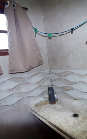 Casa à venda com 217m², 4 quartos e 4 vagasBanheiro da Suíte 4