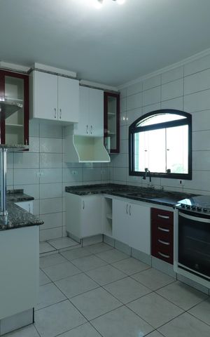 Casa de condomínio para alugar com 78m², 3 quartos e 2 vagasCozinha