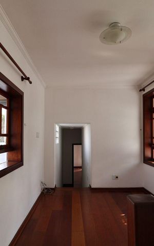 Casa para alugar com 300m², 3 quartos e 4 vagas Casa para alugar com 300m², 3 quartos e 4 vagasSala 2