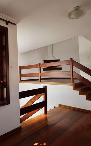 Casa para alugar com 300m², 3 quartos e 4 vagas Casa para alugar com 300m², 3 quartos e 4 vagasSala 2