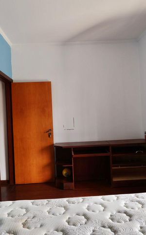 Casa para alugar com 300m², 3 quartos e 4 vagas Casa para alugar com 300m², 3 quartos e 4 vagasQuarto 2