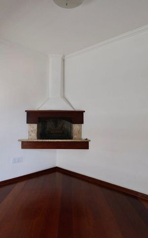Casa para alugar com 300m², 3 quartos e 4 vagas Casa para alugar com 300m², 3 quartos e 4 vagasSala 1