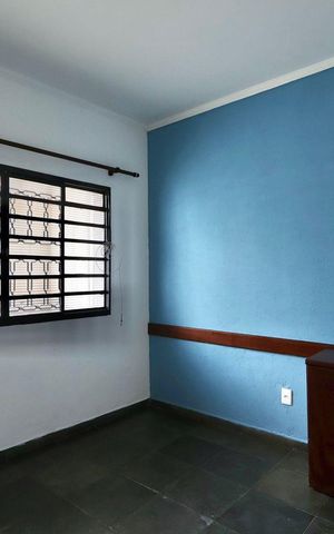 Casa para alugar com 300m², 3 quartos e 4 vagas Casa para alugar com 300m², 3 quartos e 4 vagasEscritório