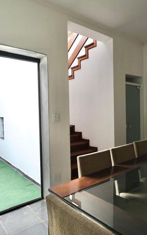 Casa para alugar com 300m², 3 quartos e 4 vagas Casa para alugar com 300m², 3 quartos e 4 vagasSala 4