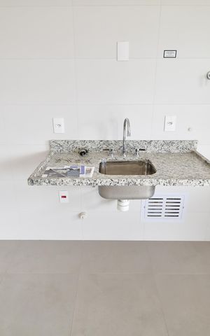 Apartamento à venda com 92m², 3 quartos e 2 vagasCozinha