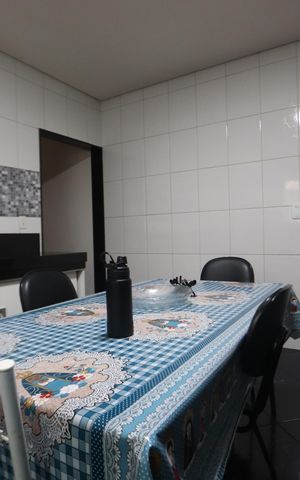 Casa à venda com 162m², 3 quartos e 2 vagasCopa e Cozinha
