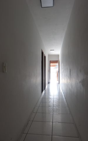Casa à venda com 162m², 3 quartos e 2 vagasCorredor