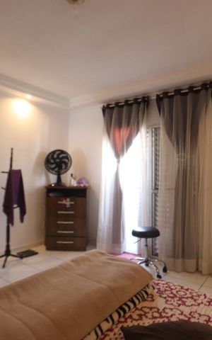 Casa à venda com 162m², 3 quartos e 2 vagasSuíte