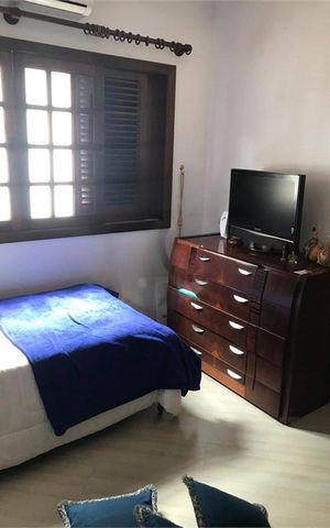Casa de condomínio à venda com 310m², 4 quartos e 4 vagas