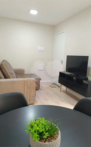Apartamento à venda com 40m², 2 quartos e 1 vaga