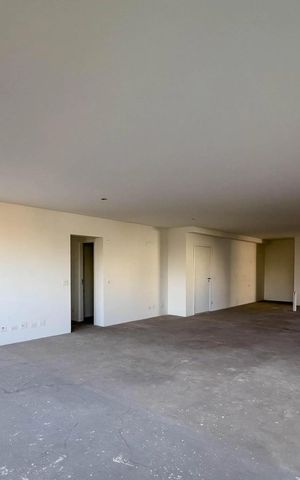 Apartamento à venda com 153m², 3 quartos e 2 vagas Apartamento à venda com 153m², 3 quartos e 2 vagasSala