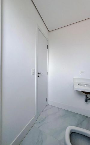 Apartamento à venda com 153m², 3 quartos e 2 vagas Apartamento à venda com 153m², 3 quartos e 2 vagasBanheiro