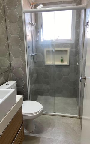 Apartamento à venda com 71m², 2 quartos e 2 vagas Apartamento à venda com 71m², 2 quartos e 2 vagasBanheiro
