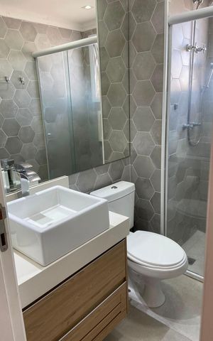 Apartamento à venda com 71m², 2 quartos e 2 vagas Apartamento à venda com 71m², 2 quartos e 2 vagasBanheiro