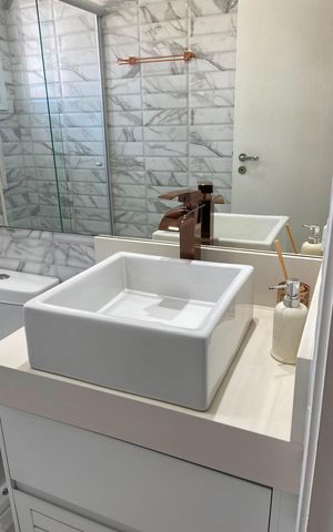 Apartamento à venda com 71m², 2 quartos e 2 vagas Apartamento à venda com 71m², 2 quartos e 2 vagasBanheiro