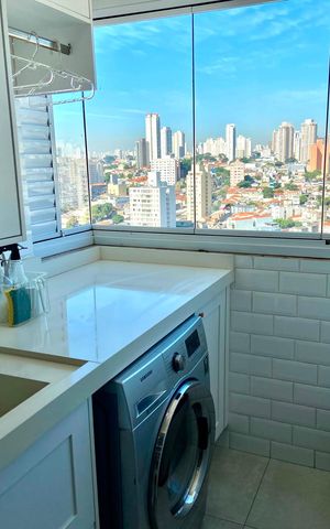 Apartamento à venda com 71m², 2 quartos e 2 vagas Apartamento à venda com 71m², 2 quartos e 2 vagasÁrea de serviço