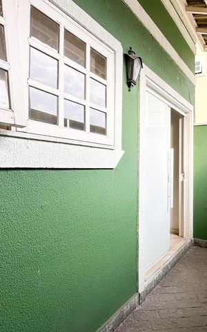 Casa de condomínio à venda com 173m², 3 quartos e 2 vagasÁrea de Serviço