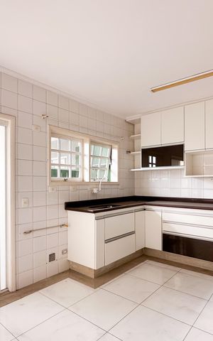 Casa de condomínio à venda com 173m², 3 quartos e 2 vagasCozinha