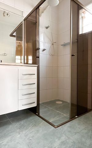 Casa de condomínio à venda com 173m², 3 quartos e 2 vagasBanheiro da Suíte 1