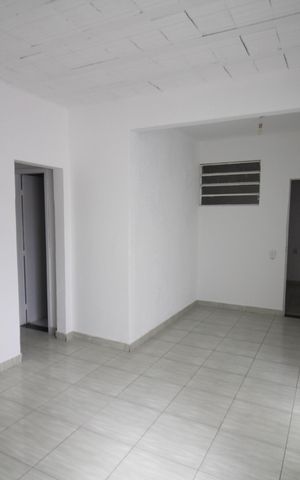 Casa para alugar com 90m², 3 quartos e 1 vagaSala