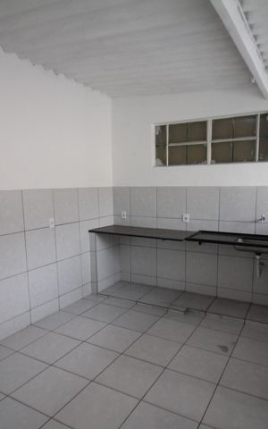 Casa para alugar com 90m², 3 quartos e 1 vagaCozinha