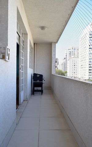 Apartamento para alugar com 175m², 3 quartos e 1 vagaVaranda
