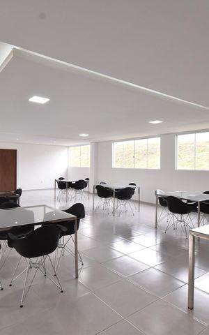 Apartamento para alugar com 48m², 2 quartos e 1 vagaÁrea comum - Salão de festas