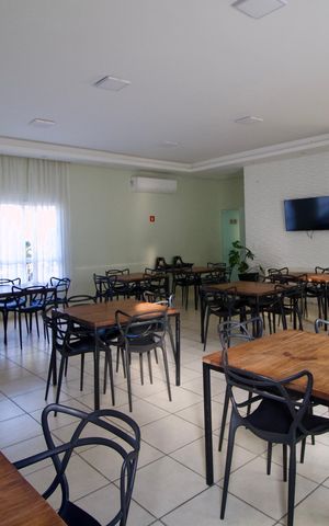 Apartamento à venda com 60m², 2 quartos e 1 vaga Apartamento à venda com 60m², 2 quartos e 1 vagaÁrea comum - Salão de festas