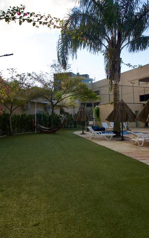 Apartamento à venda com 60m², 2 quartos e 1 vaga Apartamento à venda com 60m², 2 quartos e 1 vagaÁrea comum - Piscina