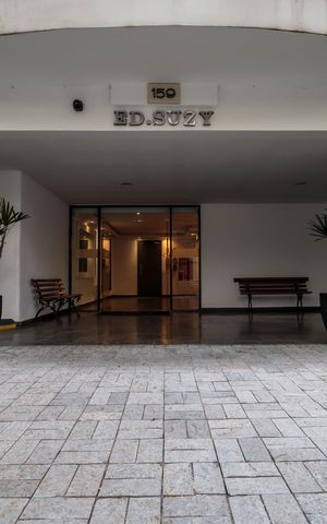 Apartamento à venda com 77m², 2 quartos e 1 vaga Apartamento à venda com 77m², 2 quartos e 1 vagaFachada