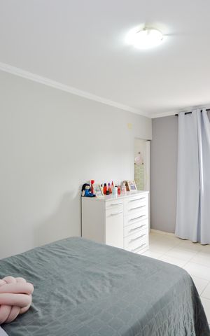 Casa à venda com 155m², 4 quartos e 1 vagaSuíte
