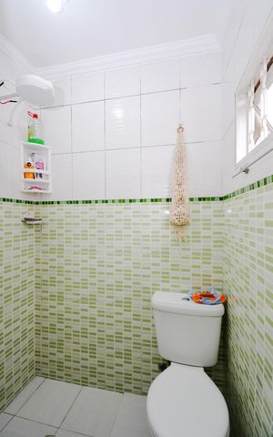 Casa à venda com 155m², 4 quartos e 1 vagaBanheiro da Suíte