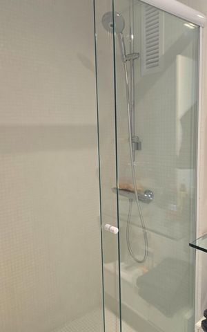 Apartamento à venda com 70m², 2 quartos e 2 vagasBanheiro