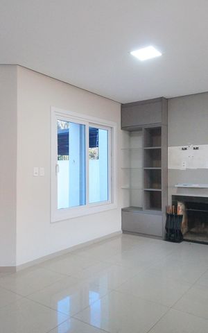 Casa para alugar com 100m², 3 quartos e 2 vagassala