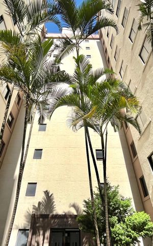 Apartamento para alugar com 57m², 2 quartos e 1 vaga Apartamento para alugar com 57m², 2 quartos e 1 vagaFachada do bloco