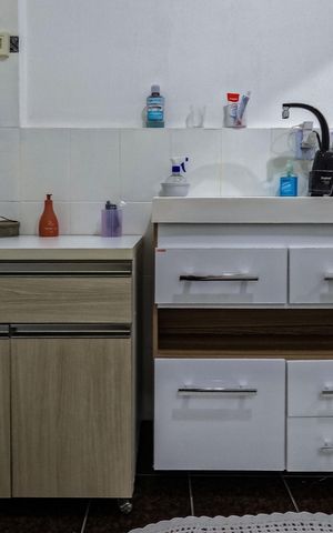 Casa à venda com 250m², 3 quartos e 2 vagas Casa à venda com 250m², 3 quartos e 2 vagasBanheiro da Suíte 1