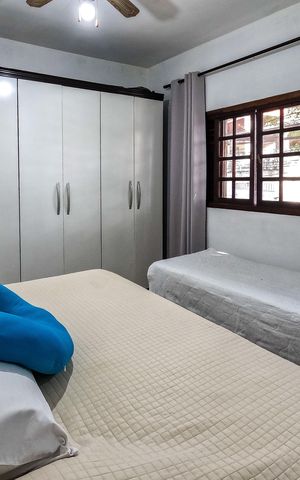 Casa à venda com 250m², 3 quartos e 2 vagas Casa à venda com 250m², 3 quartos e 2 vagasSuíte 1