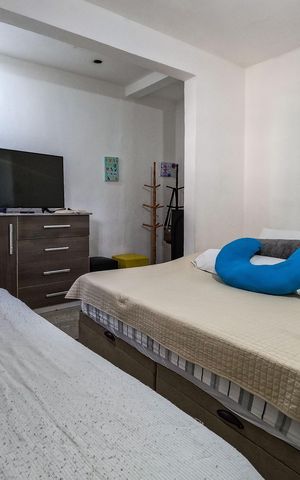 Casa à venda com 250m², 3 quartos e 2 vagas Casa à venda com 250m², 3 quartos e 2 vagasSuíte 1