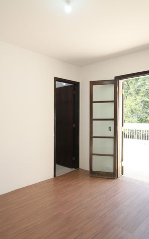 Casa à venda com 260m², 3 quartos e 2 vagasSuíte 1