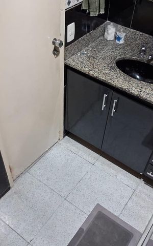 Apartamento à venda com 80m², 2 quartos e 1 vaga Apartamento à venda com 80m², 2 quartos e 1 vagaBanheiro