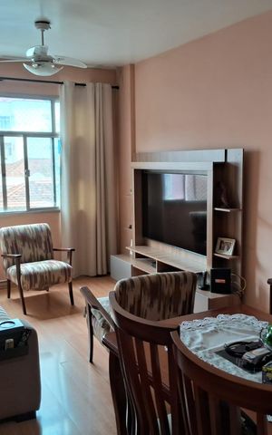 Apartamento à venda com 80m², 2 quartos e 1 vaga Apartamento à venda com 80m², 2 quartos e 1 vagaSala