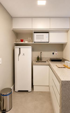 Studio para alugar com 25m², 1 quarto e 1 vaga Studio para alugar com 25m², 1 quarto e 1 vagaCozinha